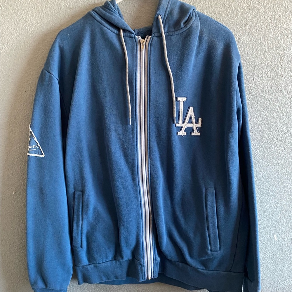 Los angles dodgers official sweatshirt.